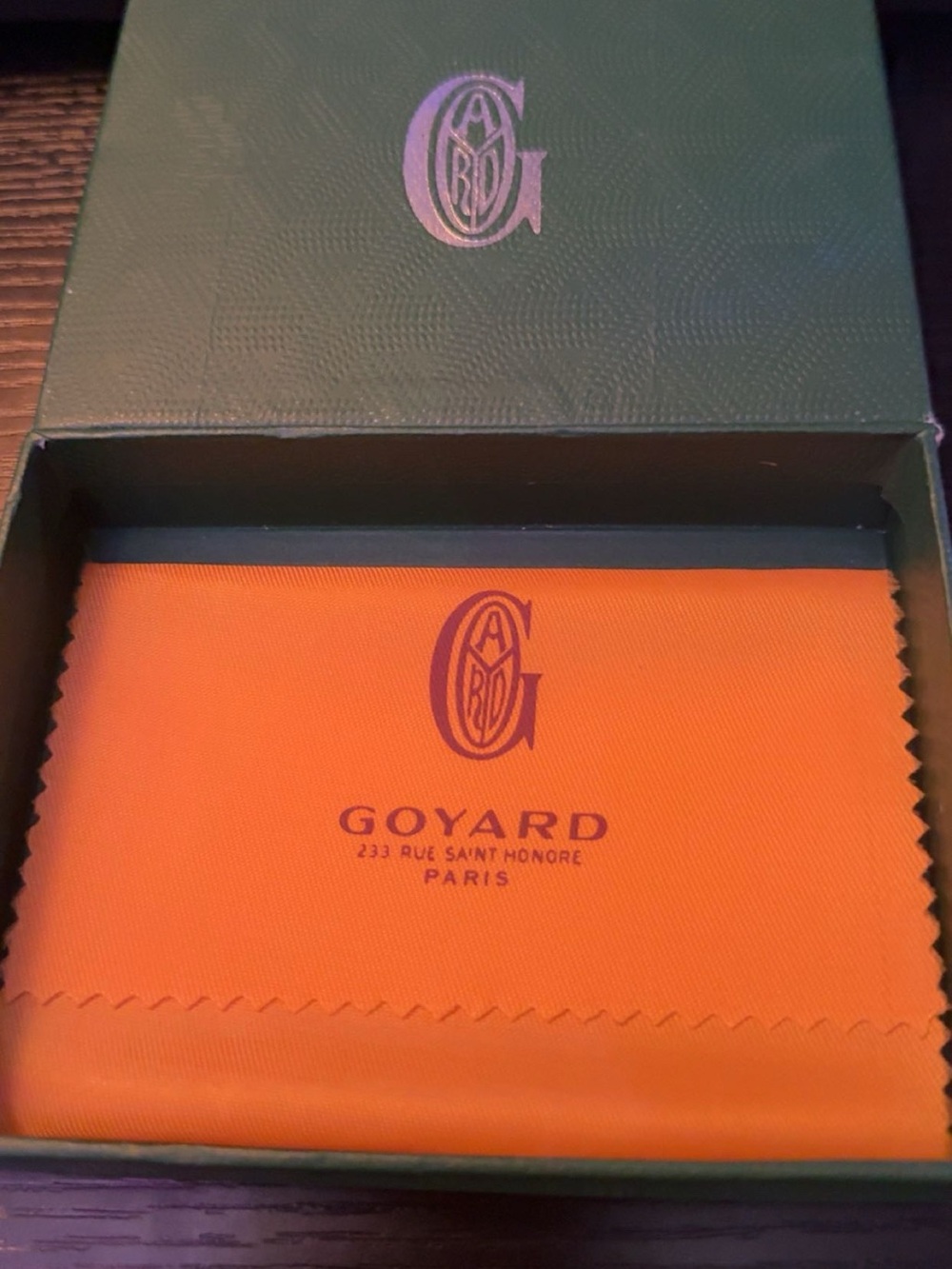 Goyard Orange and Green Branded Cleaning Cloth in Box - Picture 3 of 3